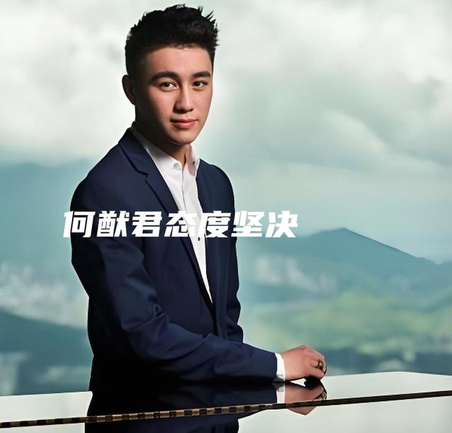 贝尔萨定妆照看向地面引争议,博主:因为他觉得自己不是模特 贝尔萨定妆照看向地面引争议,博主:因为他觉得自己不是模特