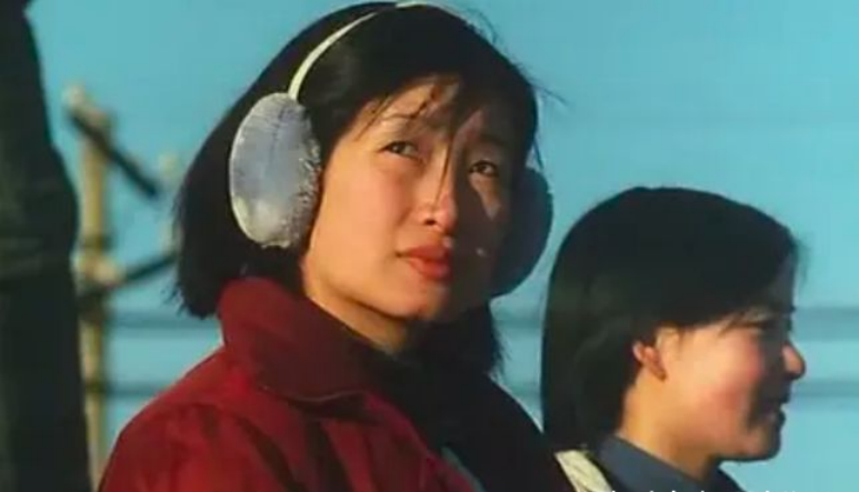 打出了职业生涯的最关键一球,尼克斯替补中锋在G5中起到作用了? 打出了职业生涯的最关键一球,尼克斯替补中锋在G5中起到作用了?