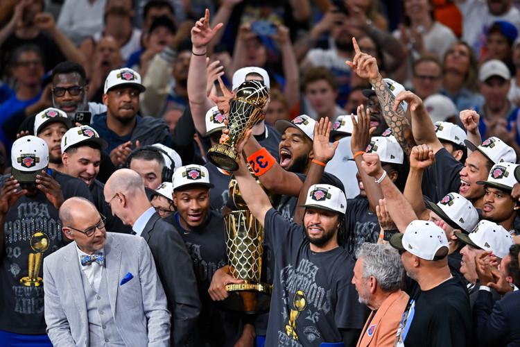 NBA总决赛G5裁判名单揭晓:阵容构成对主队马刺有利? NBA总决赛G5裁判名单揭晓:阵容构成对主队马刺有利?