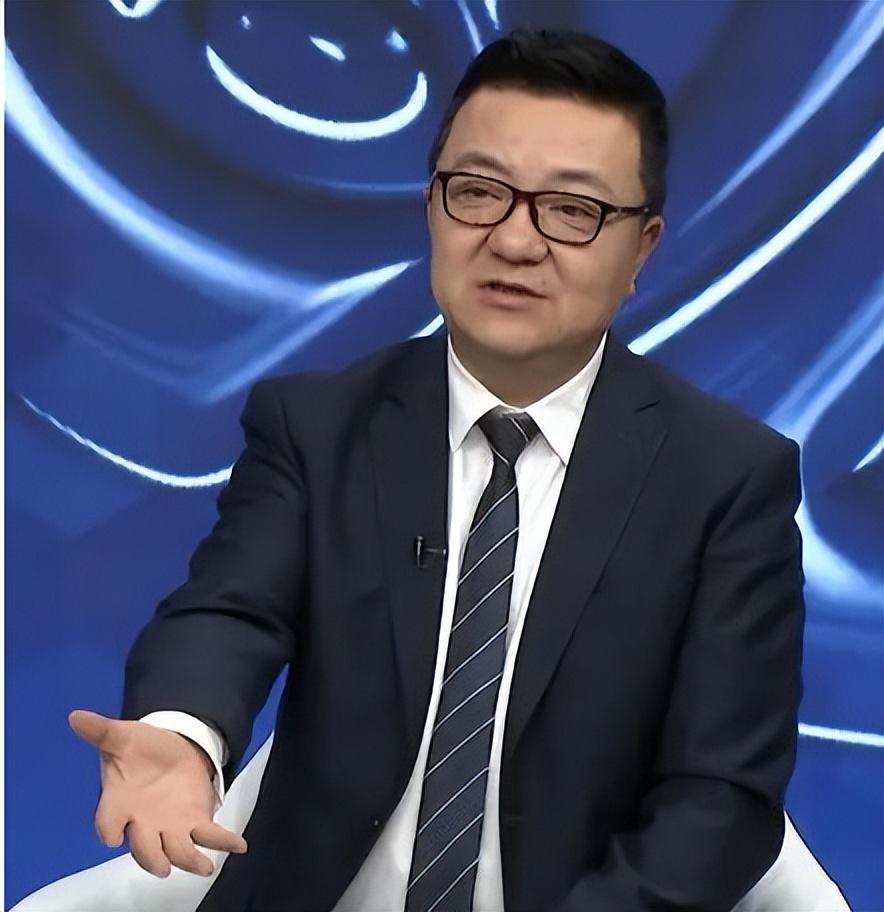 詹姆斯4万分是熬工龄?步行街为这事吵翻了 詹姆斯4万分是熬工龄?步行街为这事吵翻了