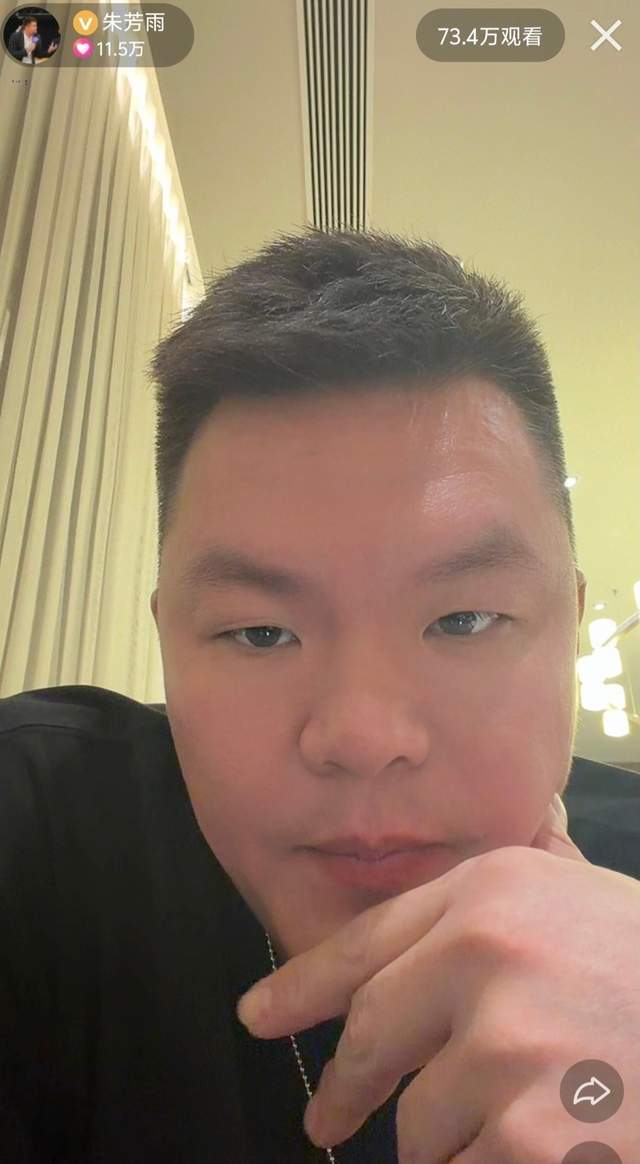 马刺全队力挺陷争议的福克斯 马刺全队力挺陷争议的福克斯