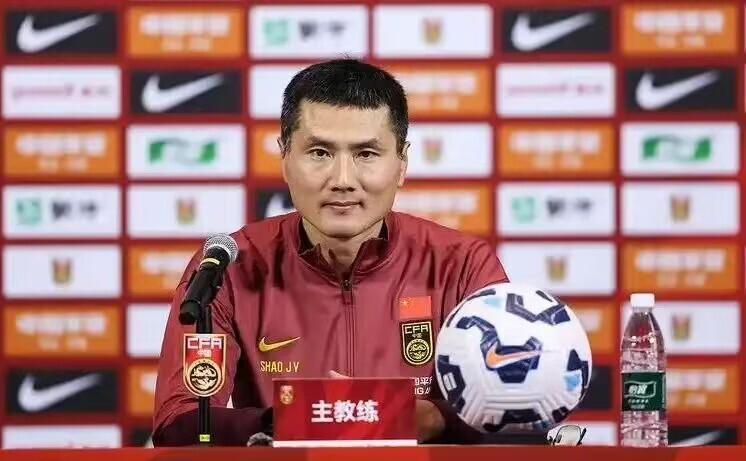 美职篮总决赛4比1淘汰马刺!纽约尼克斯时隔53年再次夺冠! 美职篮总决赛4比1淘汰马刺!纽约尼克斯时隔53年再次夺冠!