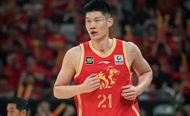 布伦森当选FMVP 尼克斯53年首冠 布伦森当选FMVP 尼克斯53年首冠
