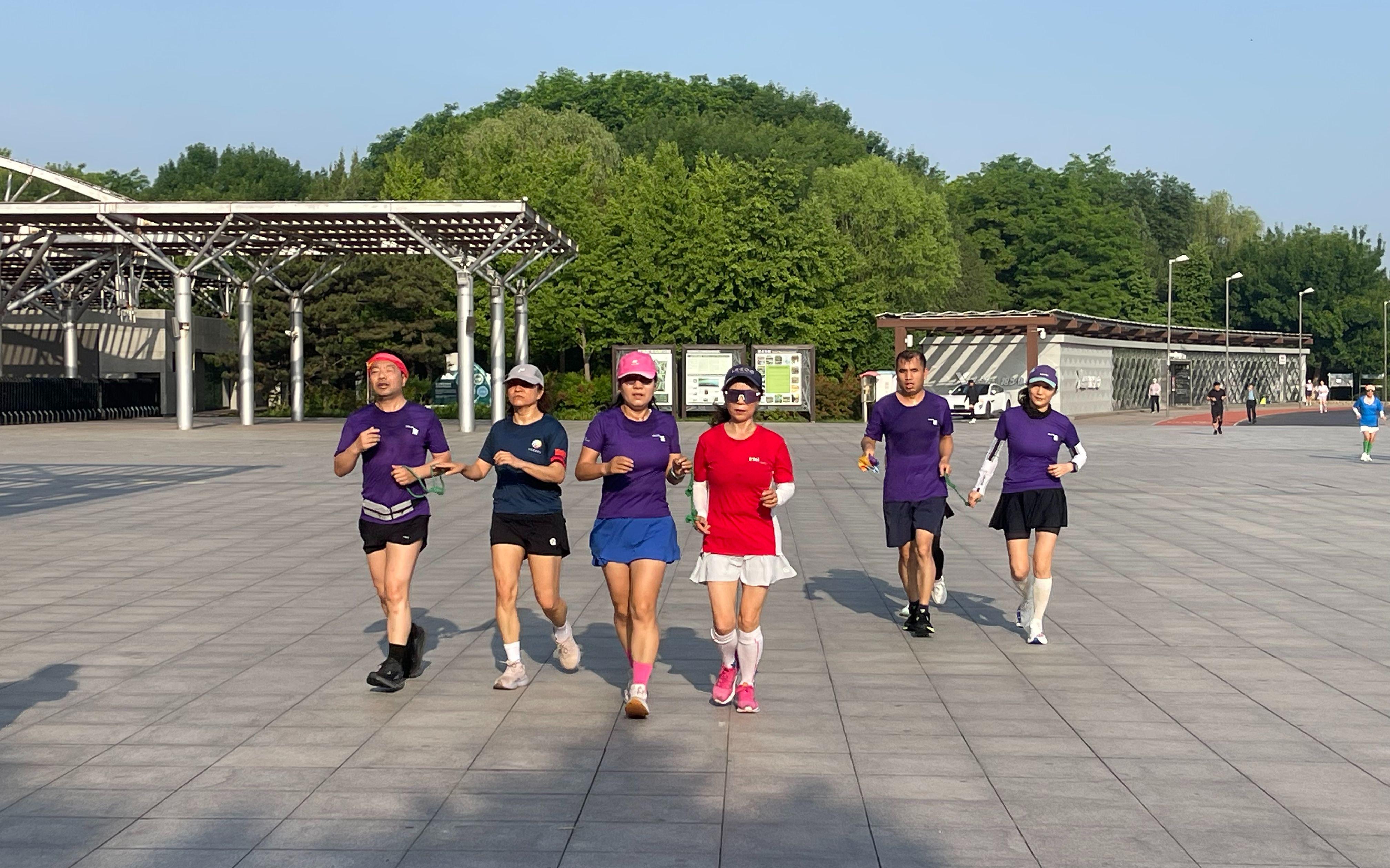 大苹果城新王加冕:布朗森将用新质疑点燃卫冕之路 大苹果城新王加冕:布朗森将用新质疑点燃卫冕之路